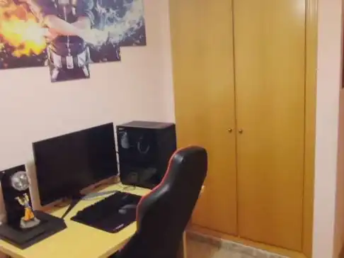 Piso de alquiler en Carrer del Professor Ángel Lacalle, 24, Sant Isidre Habitación de Piso de alquiler en Valencia con Aire acondicionado, Calefacción y Amueblado