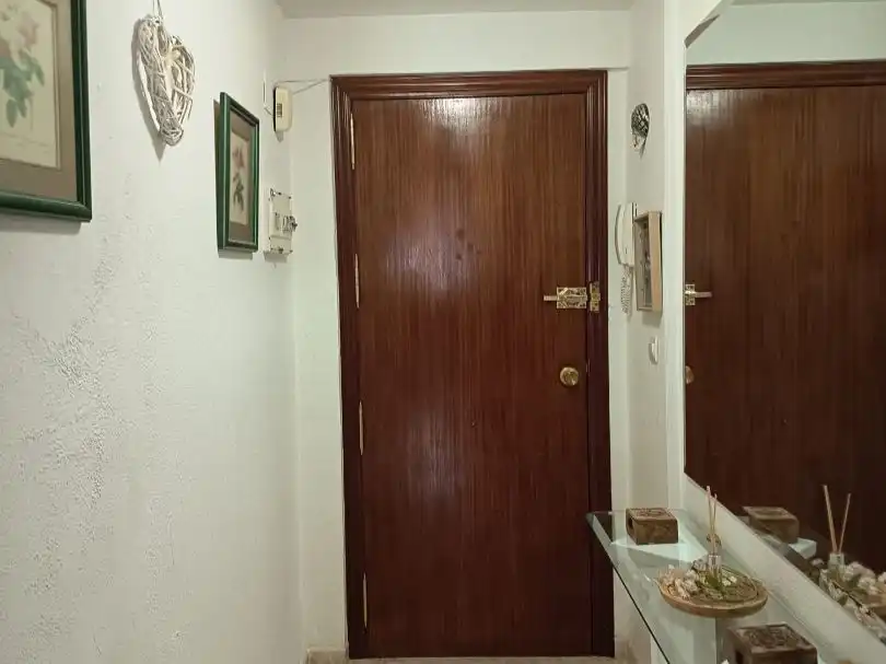 Flat for rent in Avenida Virgen de los Dolores, 18, Vista Alegre - Parque Cruz Conde Flat for rent in Córdoba with Air Conditioner, Heating and Furnished