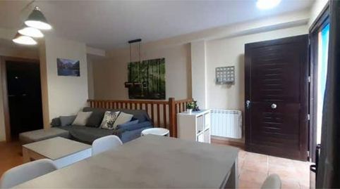 Foto 2 de Apartamento de alquiler en Puente la Reina de Jaca, Huesca