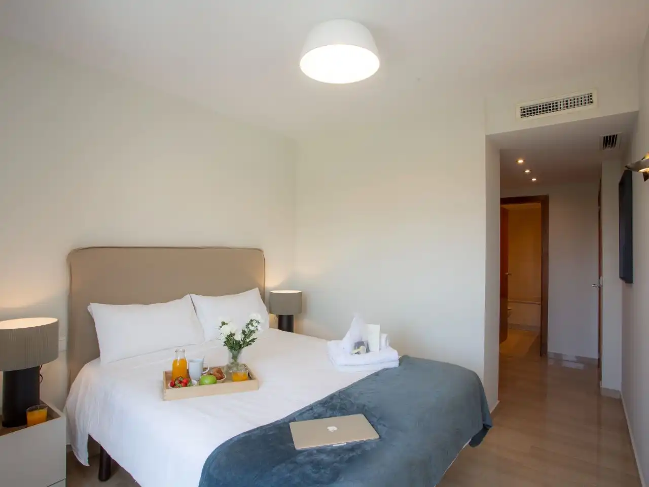 Flat for rent in Avinguda de França, 1, Penya - Roja - Avda. Francia Bedroom of Flat for rent in Valencia with Air Conditioner, Heating and Terrace