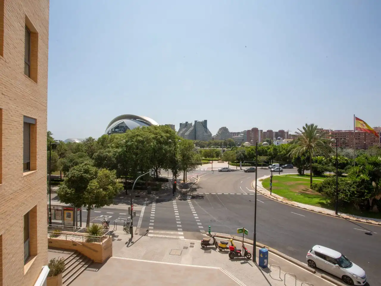 Flat for rent in Avinguda de França, 1, Penya - Roja - Avda. Francia Exterior view of Flat for rent in Valencia with Air Conditioner, Heating and Terrace