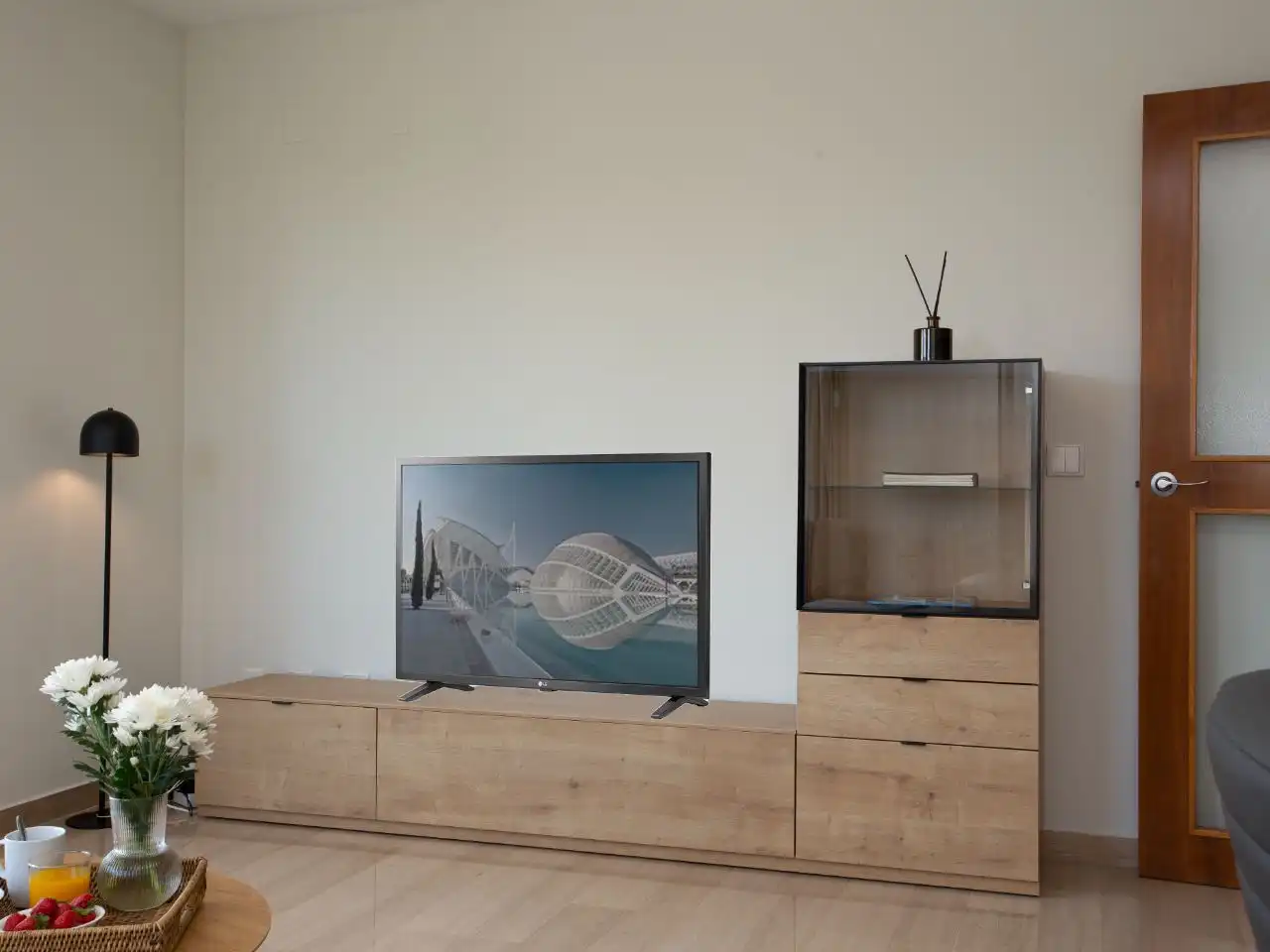 Flat for rent in Avinguda de França, 1, Penya - Roja - Avda. Francia Living room of Flat for rent in Valencia with Air Conditioner, Heating and Terrace