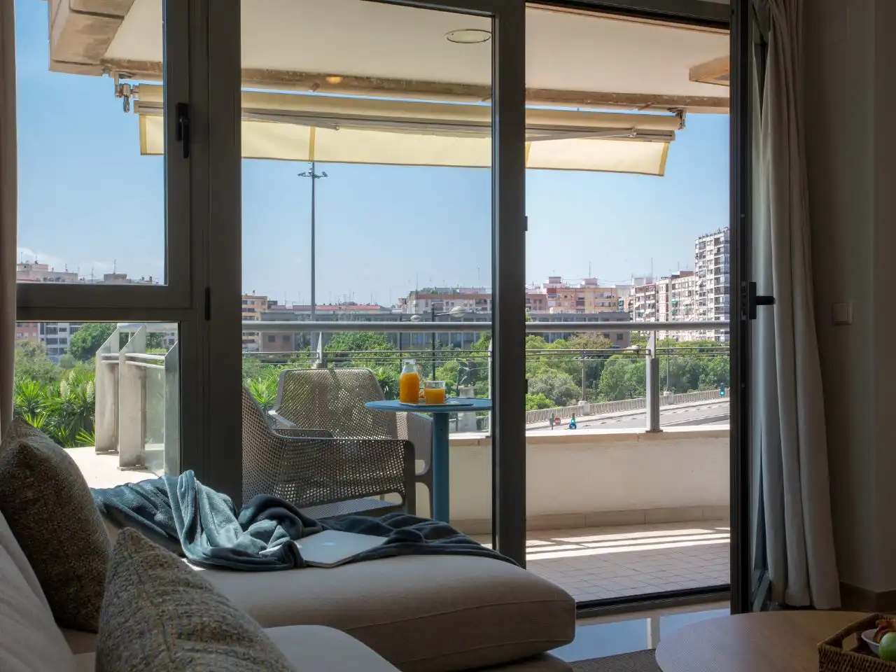 Flat for rent in Avinguda de França, 1, Penya - Roja - Avda. Francia Balcony of Flat for rent in Valencia with Air Conditioner, Heating and Terrace