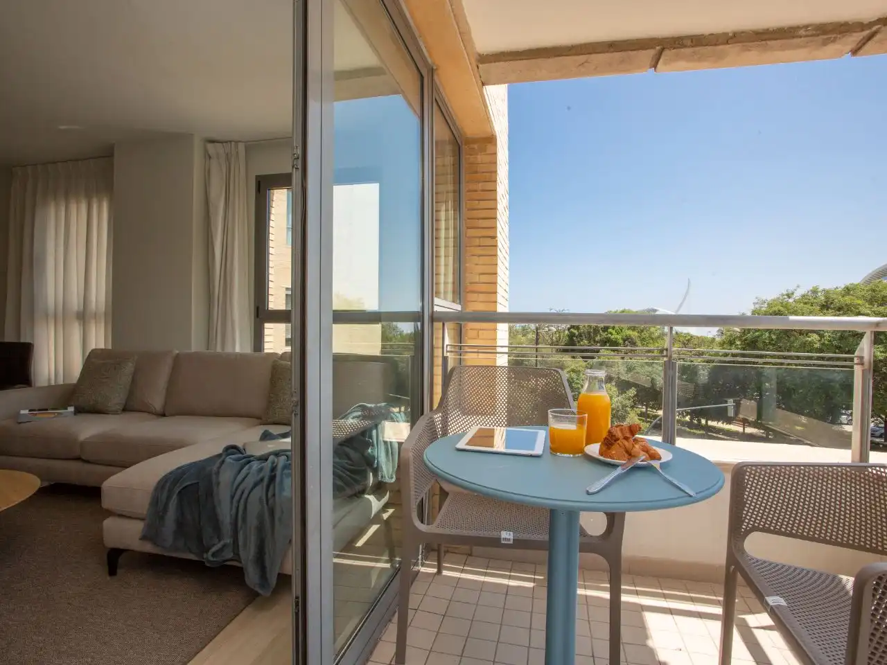 Flat for rent in Avinguda de França, 1, Penya - Roja - Avda. Francia Balcony of Flat for rent in Valencia with Air Conditioner, Heating and Terrace