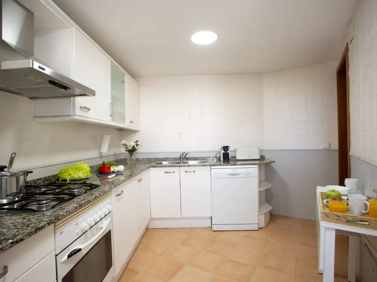 Flat for rent in Avinguda de França, 1, Penya - Roja - Avda. Francia Kitchen of Flat for rent in Valencia with Air Conditioner, Heating and Terrace