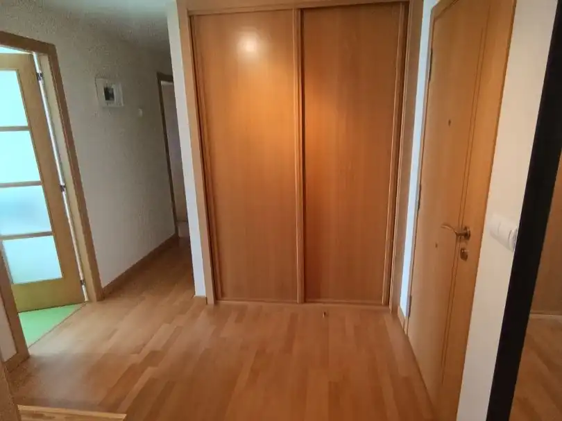 Wohnung zur Miete in Rúa Castelao, 69, Sarria Schlafzimmer von Wohnung zur Miete in Sarria mit Heizung, Parkett und Abstellraum