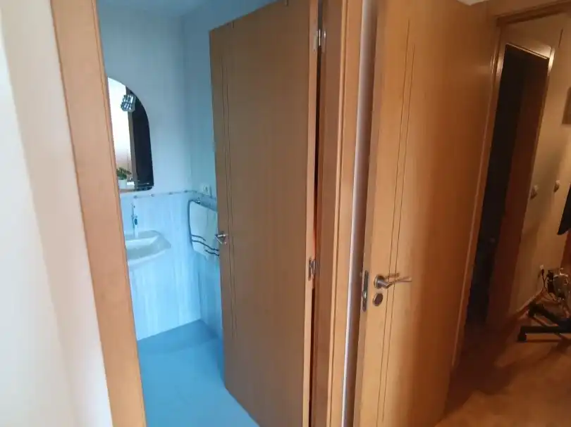 Wohnung zur Miete in Rúa Castelao, 69, Sarria Badezimmer von Wohnung zur Miete in Sarria mit Heizung, Parkett und Abstellraum