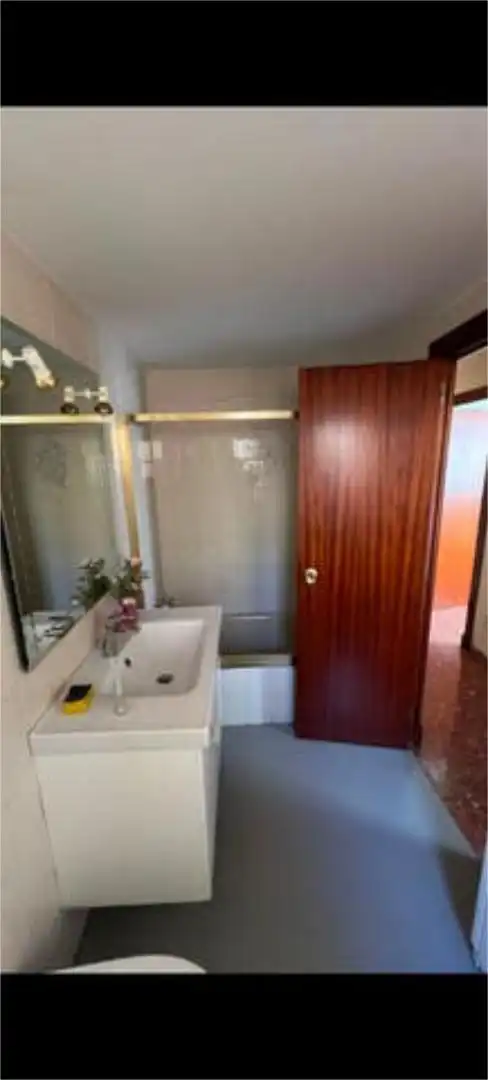 Bathroom of Flat for rent in Illueca