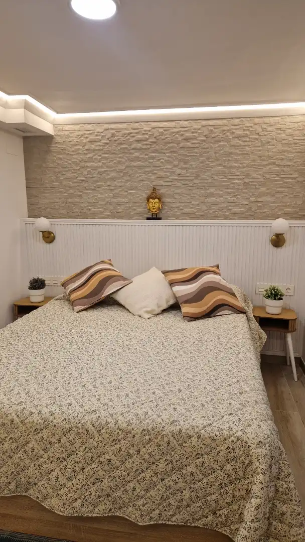 Piso de alquiler en Avinguda Reina Fabiola, 28, El Colomer - La Bateria - La Coma Habitación de Piso de alquiler en Llançà con Aire acondicionado, Calefacción y Jardín privado