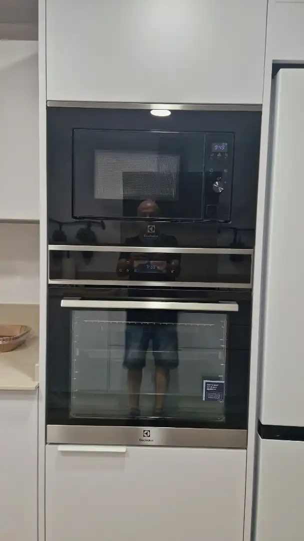 Piso de alquiler en Avinguda Reina Fabiola, 28, El Colomer - La Bateria - La Coma Cocina de Piso de alquiler en Llançà con Aire acondicionado, Calefacción y Jardín privado