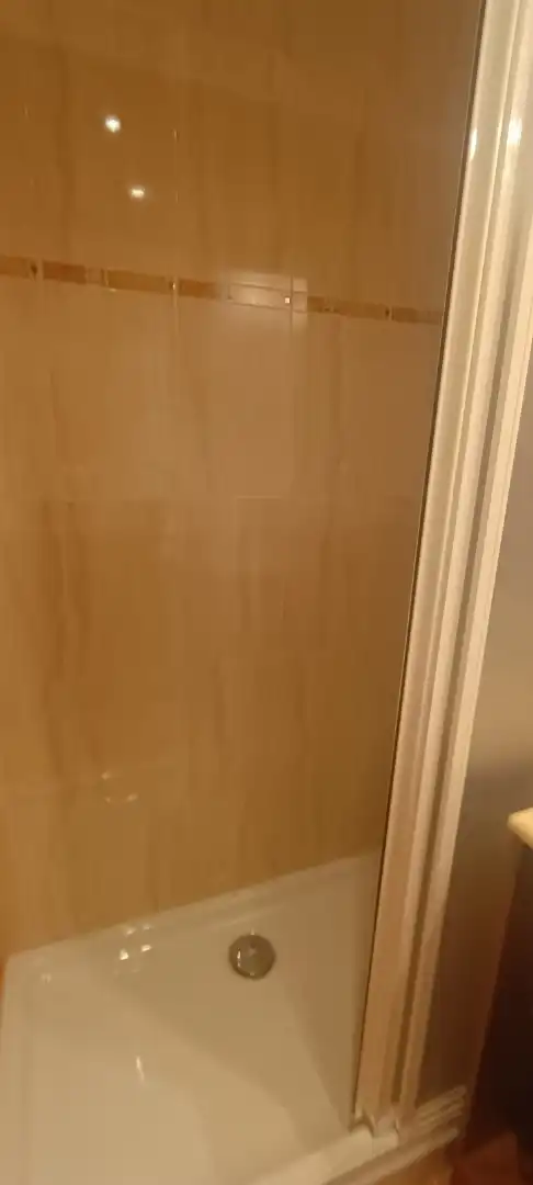 Baño de Piso de alquiler en  Logroño con Aire acondicionado, Calefacción y Terraza
