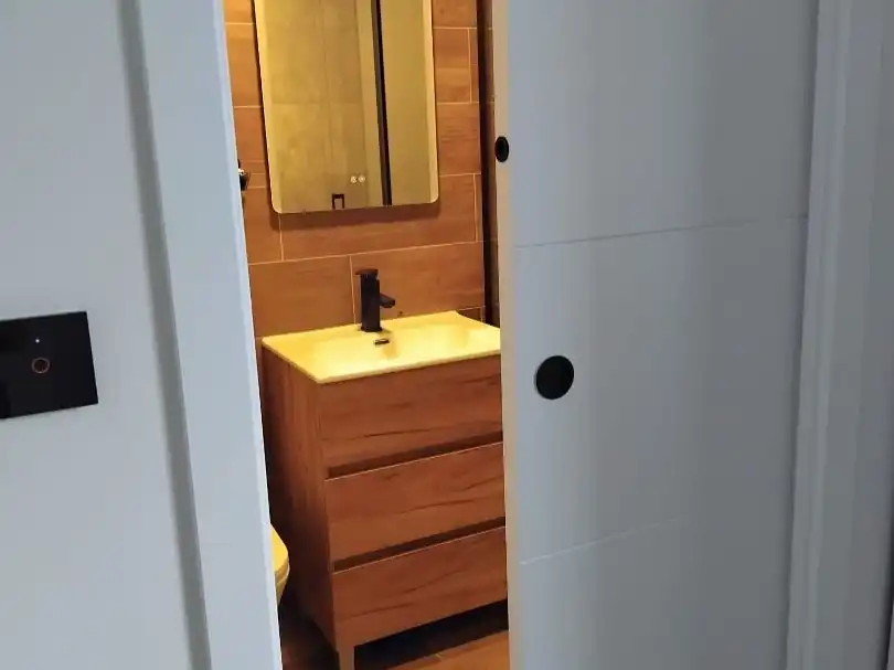 Apartamento de alquiler en Ponte Pequena, 21, Coristanco Baño de Apartamento de alquiler en Coristanco con Calefacción, Terraza y Amueblado