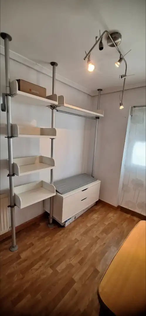 Wohnung zur Miete in Calle de la Rioja, 8, Zarzaquemada Schlafzimmer von Wohnung zur Miete in Leganés mit Klimaanlage, Heizung und Parkett