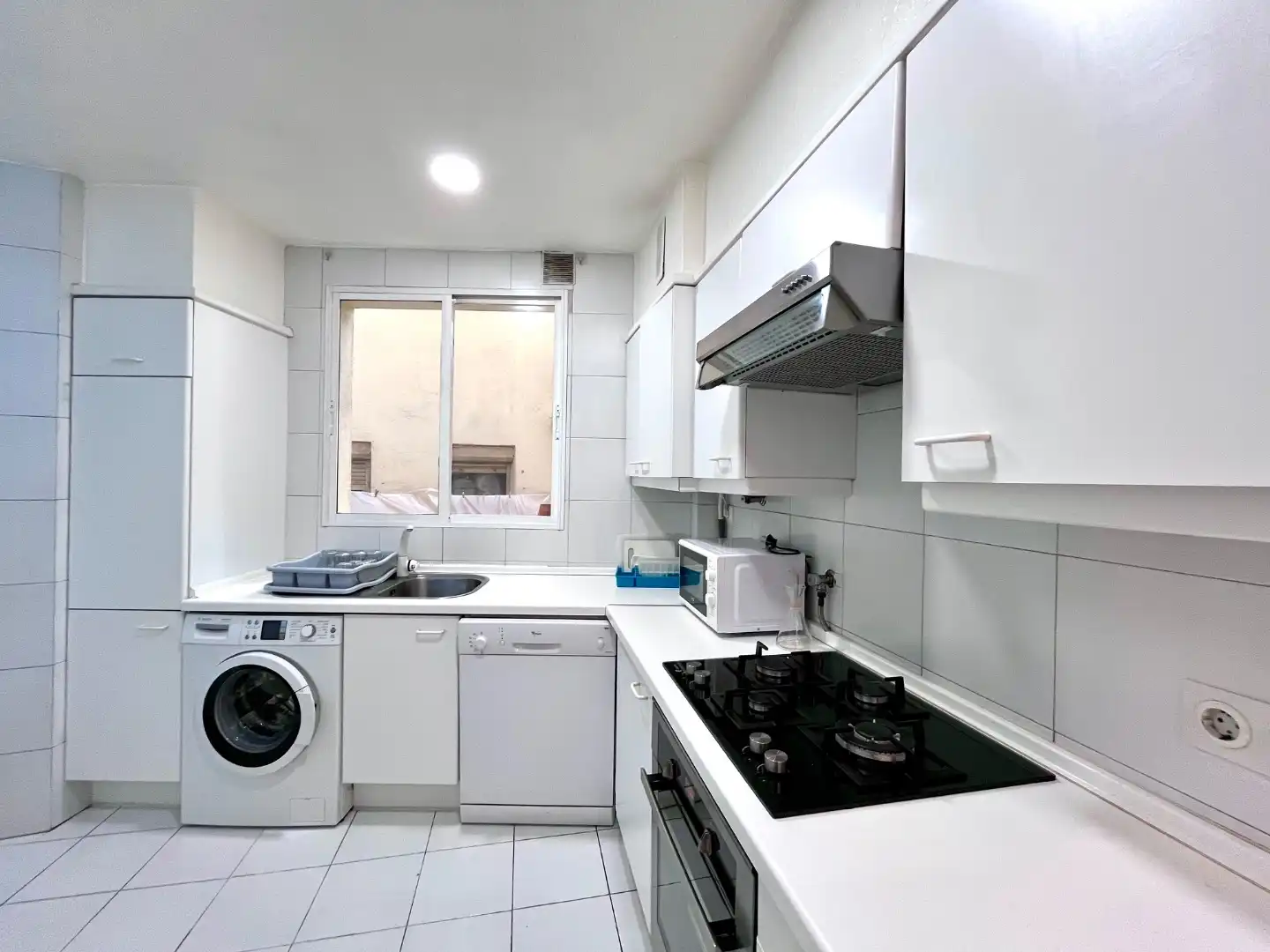 Wohnung zur Miete in Calle de Mallorca, 2, Embajadores - Lavapiés Küche von Wohnung zur Miete in Madrid mit Heizung, Möbliert und Balkon