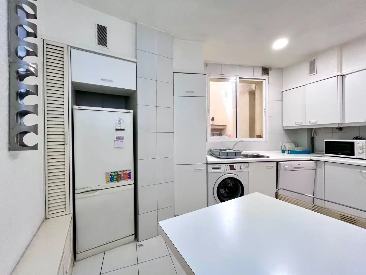 Wohnung zur Miete in Calle de Mallorca, 2, Embajadores - Lavapiés Küche von Wohnung zur Miete in Madrid mit Heizung, Möbliert und Balkon
