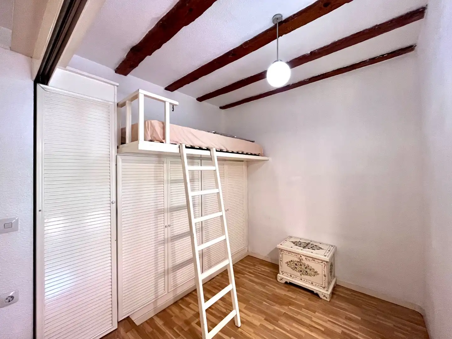 Wohnung zur Miete in Calle de Mallorca, 2, Embajadores - Lavapiés Schlafzimmer von Wohnung zur Miete in Madrid mit Heizung, Möbliert und Balkon