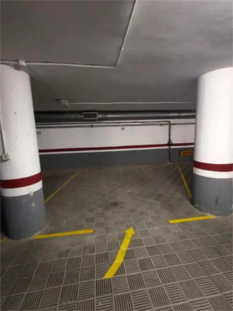 Garage zur Miete in Centro