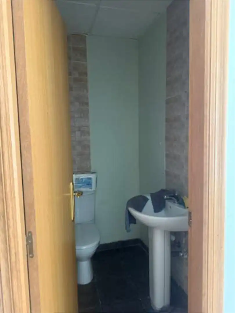 Baño de Local de alquiler en Sant Joan d'Alacant con Aire acondicionado