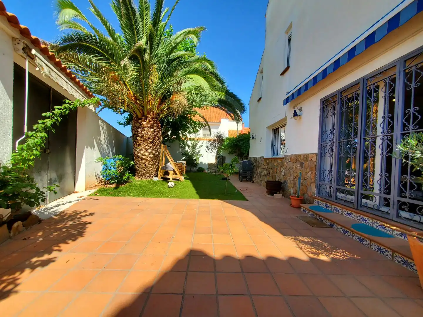 Casa o xalet en venda a Calle Andrómeda, 2, Alcázar de San Juan Jardí de Casa o xalet en venda en Alcázar de San Juan amb Aire condicionat, Terrassa i Balcó