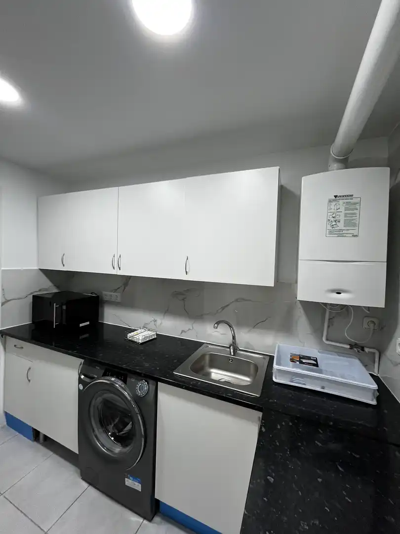 Habitació a Calle de Casalarreina, 41, Ambroz Habitació a Calle de Casalarreina, 41, Ambroz