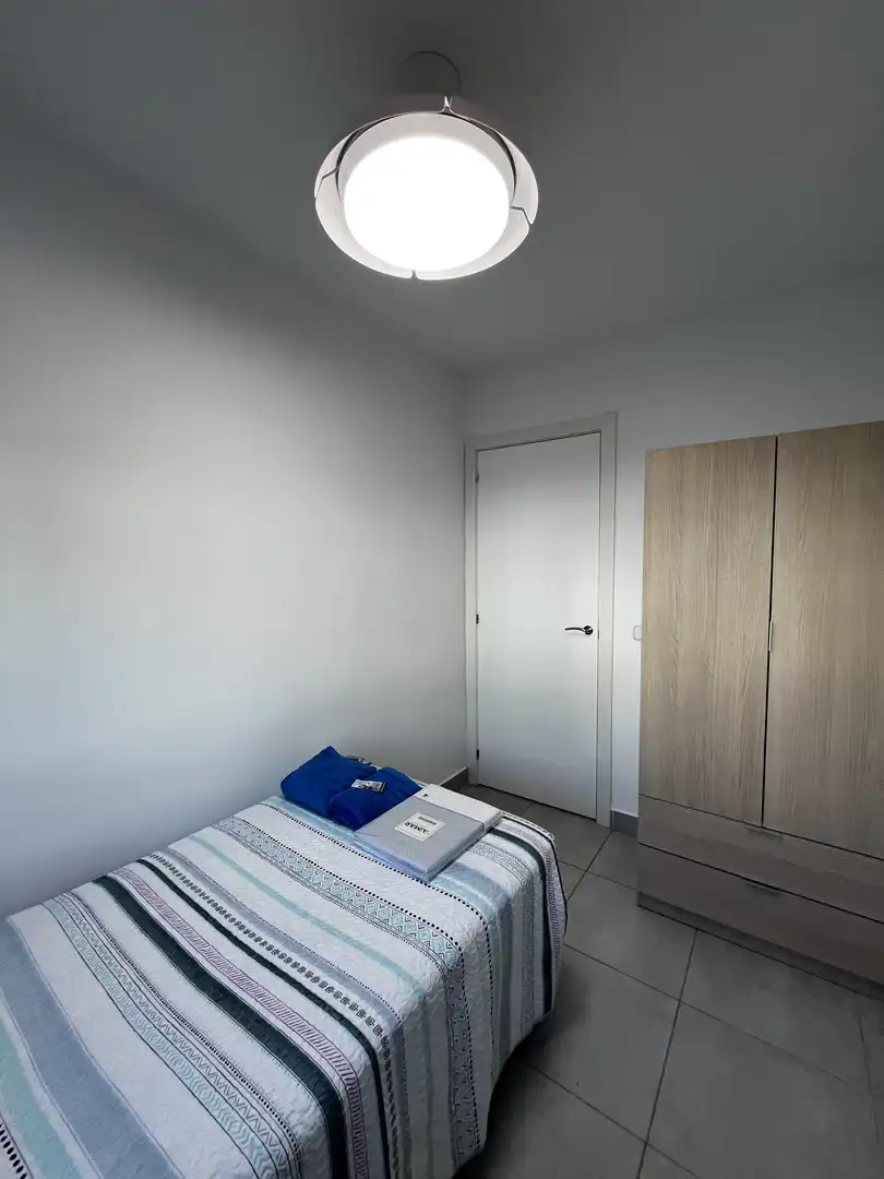Habitació a Calle de Casalarreina, 41, Ambroz Habitació a Calle de Casalarreina, 41, Ambroz