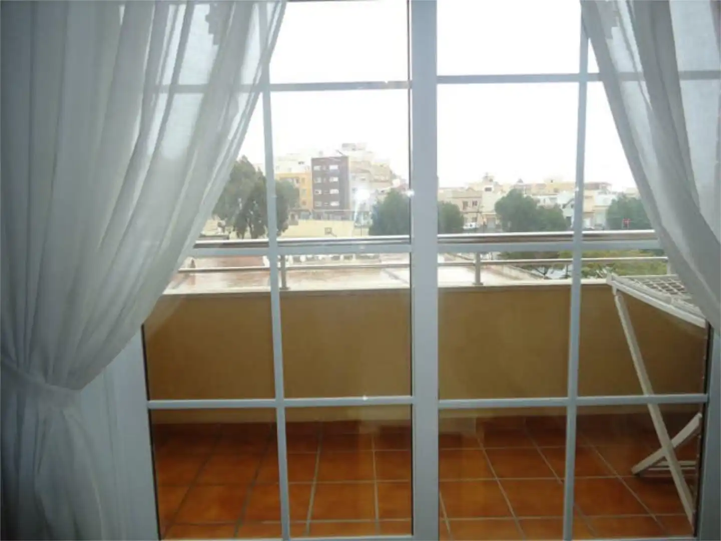 Fotografía del inmueble reportado: 800 €/mes — Almería, Almería