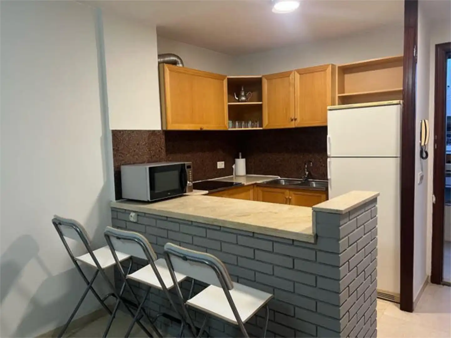 Cocina de Apartamento de alquiler en Salou con Calefacción, Terraza y Piscina