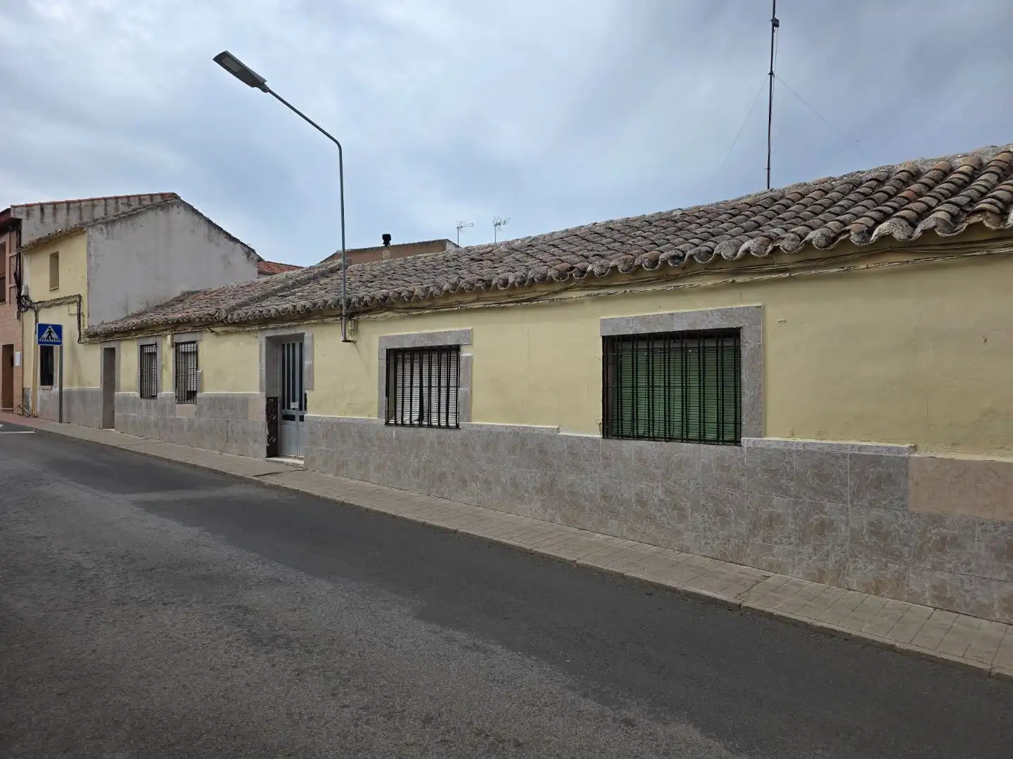 Pis en venda a Calle Valeriano García, 17, Área Rural-Valverde-Las Casas Vista exterior de Pis en venda en Ciudad Real