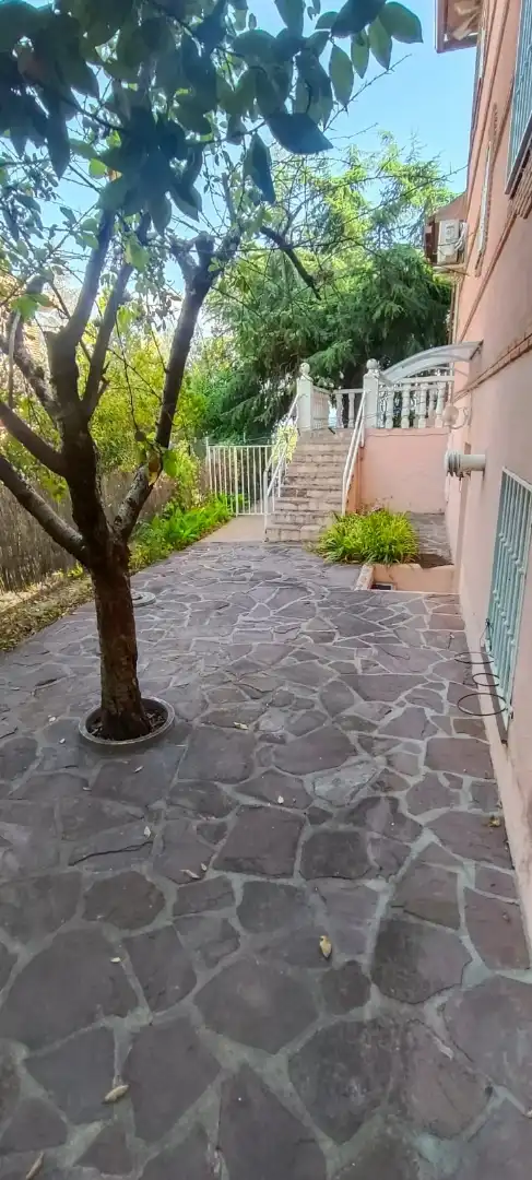Casa o chalet en venta en Calle de los Enebros, 13, Manzanares El Real Terraza de Casa o chalet en venta en Manzanares El Real con Aire acondicionado, Jardín privado y Terraza