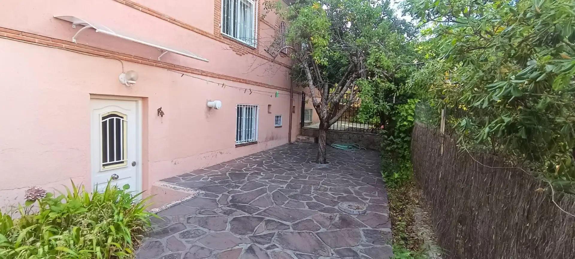 Casa o chalet en venta en Calle de los Enebros, 13, Manzanares El Real Jardín de Casa o chalet en venta en Manzanares El Real con Aire acondicionado, Jardín privado y Terraza