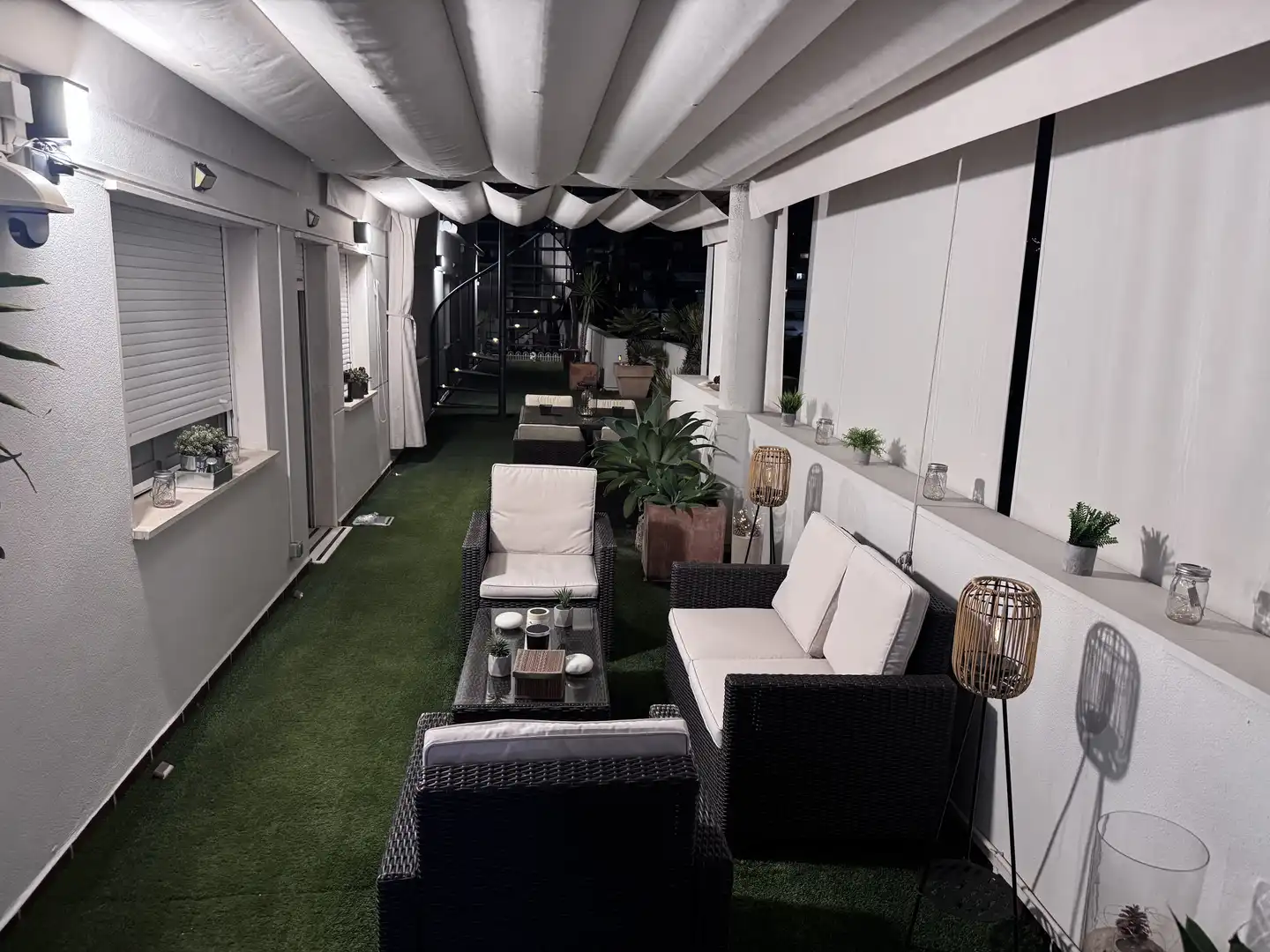 Àtic de lloguer a Calle Averroes, 9, Zona Universitaria Terrassa de Àtic de lloguer en Bormujos amb Aire condicionat, Jardí privat i Terrassa