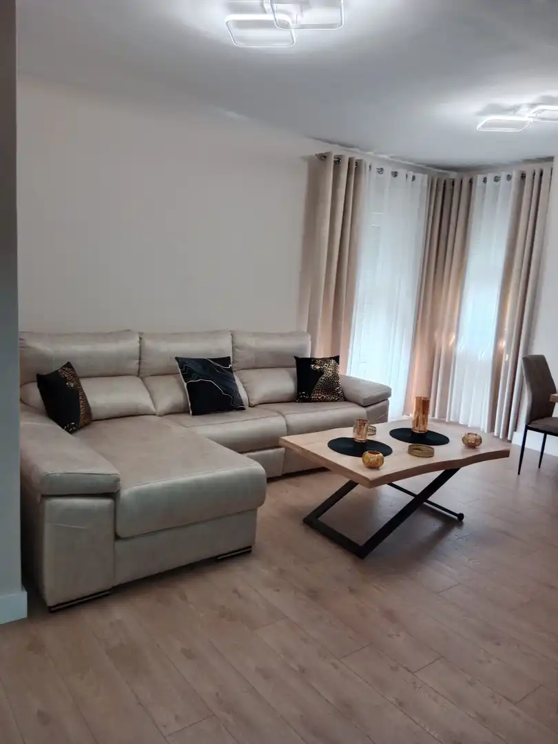 Flat for sale in Avenida Constitución, 15, Oeste Living room of Flat for sale in Mérida with Air Conditioner, Parquet flooring and Terrace