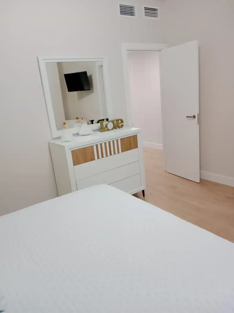 Flat for sale in Avenida Constitución, 15, Oeste Bedroom of Flat for sale in Mérida with Air Conditioner, Parquet flooring and Terrace