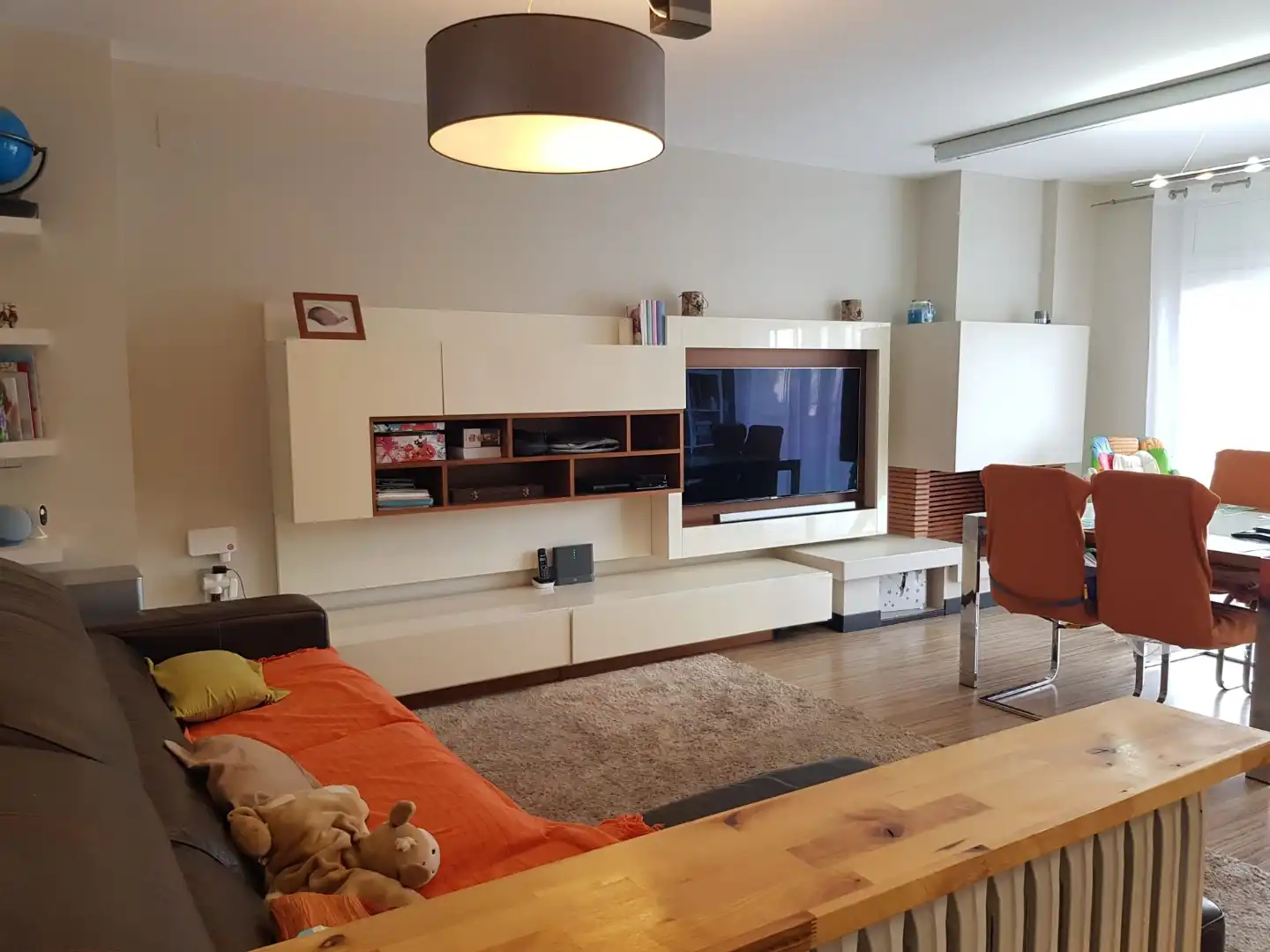 Detached homes for sale in Carrer del Penedés, 7, Centre Living room of Detached homes for sale in Blanes with Air Conditioner, Parquet flooring and Terrace