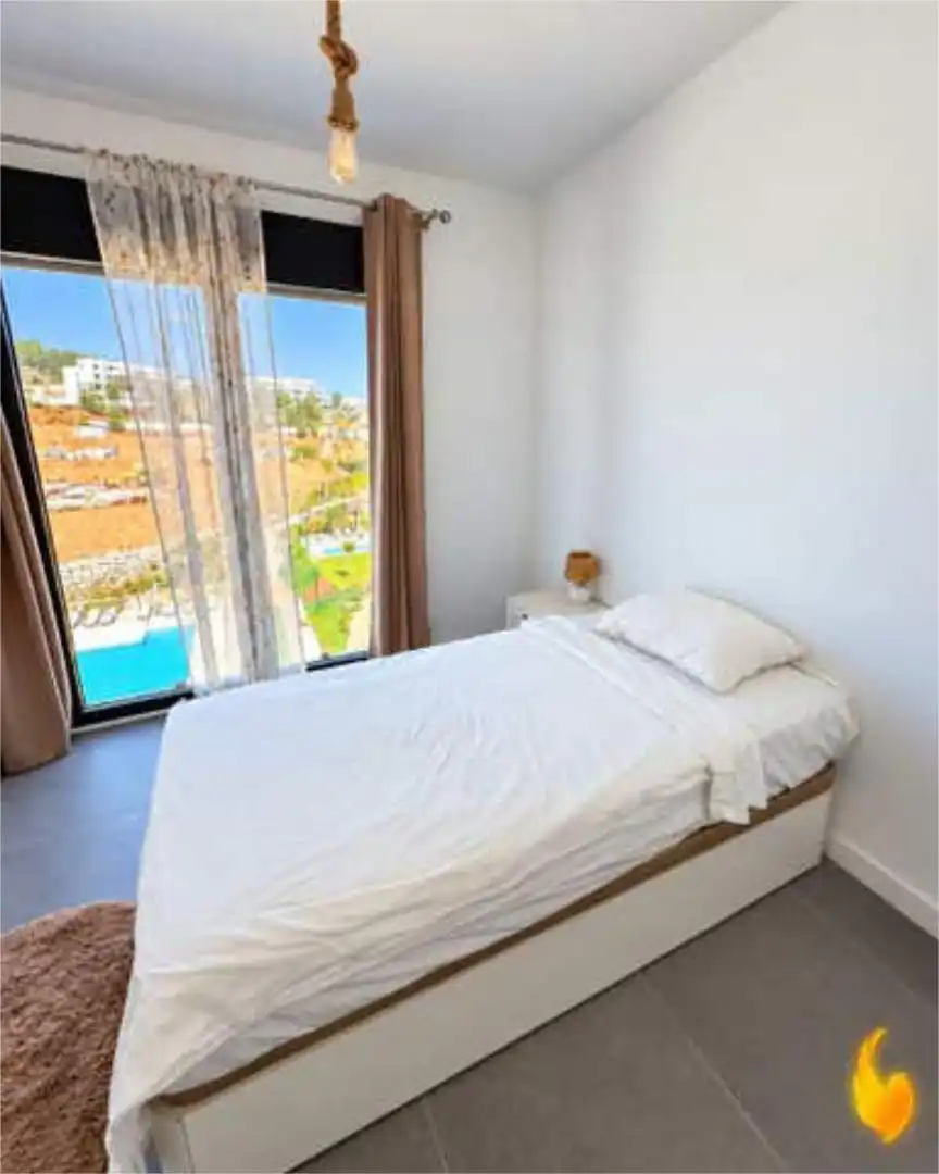 Wohnungen zur Miete in Los Nadales - Tio Charles Schlafzimmer von Wohnungen zur Miete in Benalmádena mit Terrasse und Schwimmbad