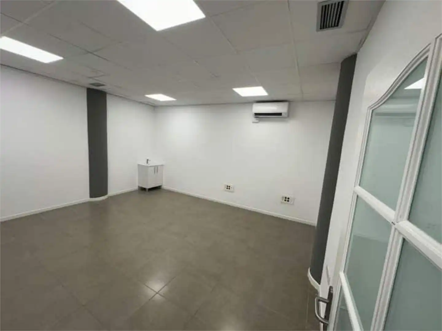 Büro zur Miete in San Cristóbal de la Laguna, Santa Cruz de Tenerife Büro zur Miete in La Cuesta -Finca España