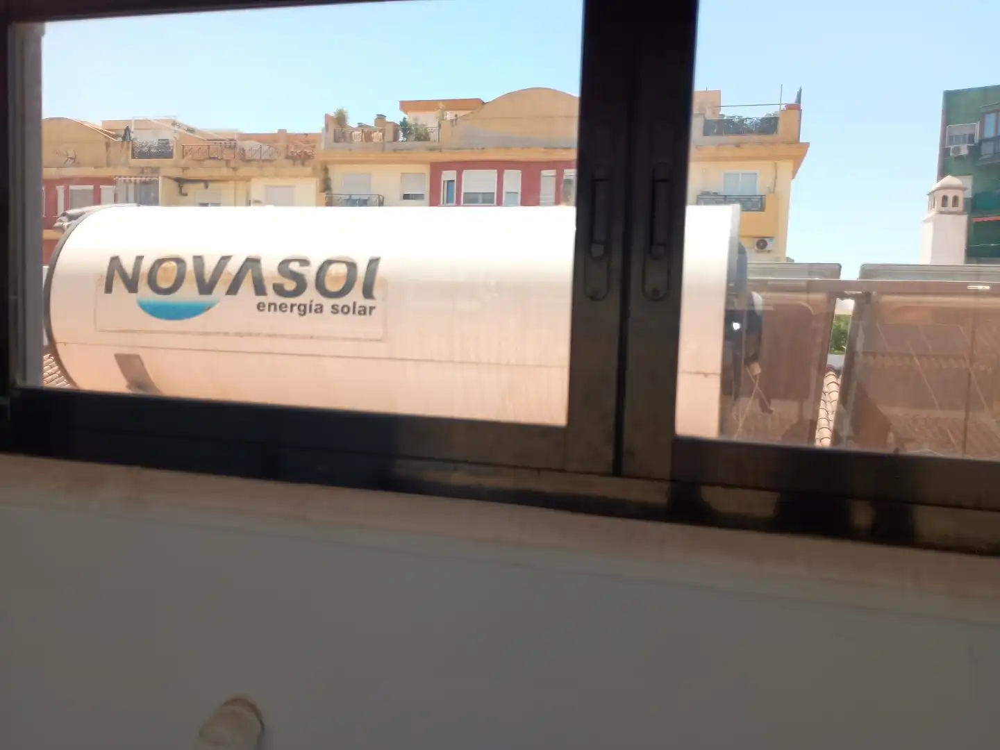 Casa adosada en venda a Calle Alfonso de la Torre Marín, 12, Churriana - El Pizarrillo - La Noria-Guadalsol Vista exterior de Casa adosada en venda en Málaga Capital amb Aire condicionat, Terrassa i Balcó