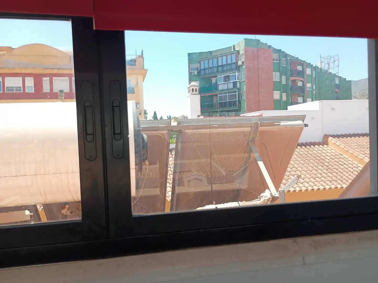 Casa adosada en venda a Calle Alfonso de la Torre Marín, 12, Churriana - El Pizarrillo - La Noria-Guadalsol Terrassa de Casa adosada en venda en Málaga Capital amb Aire condicionat, Terrassa i Balcó