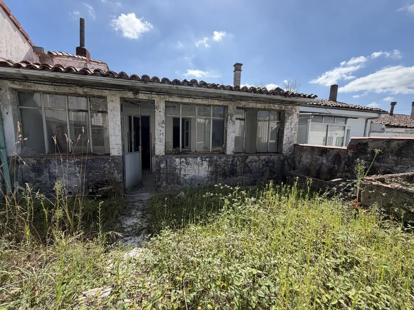Casa adosada en venta en Camino de Severies, 21, Llanera Vista exterior de Casa adosada en venta en Llanera con Terraza