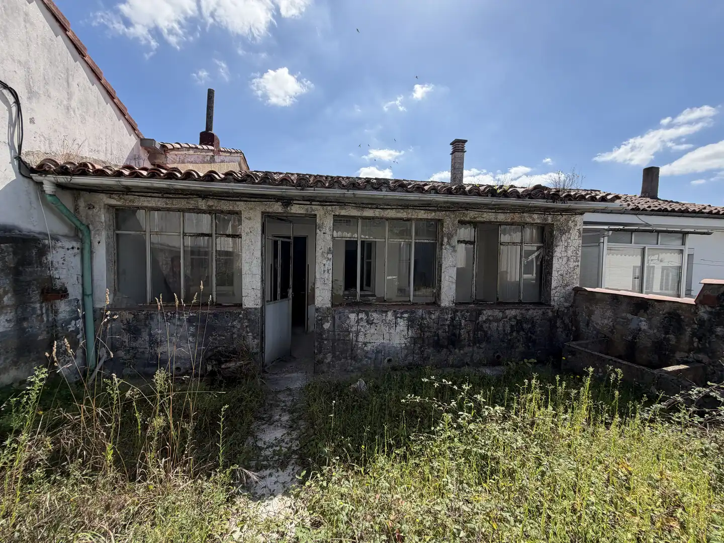 Casa adosada en venta en Camino de Severies, 21, Llanera Vista exterior de Casa adosada en venta en Llanera con Terraza