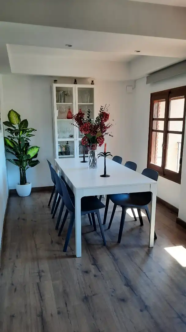 Room in Tavernes Blanques, Valencia Dining room of Flat for share in Tavernes Blanques, Valencia