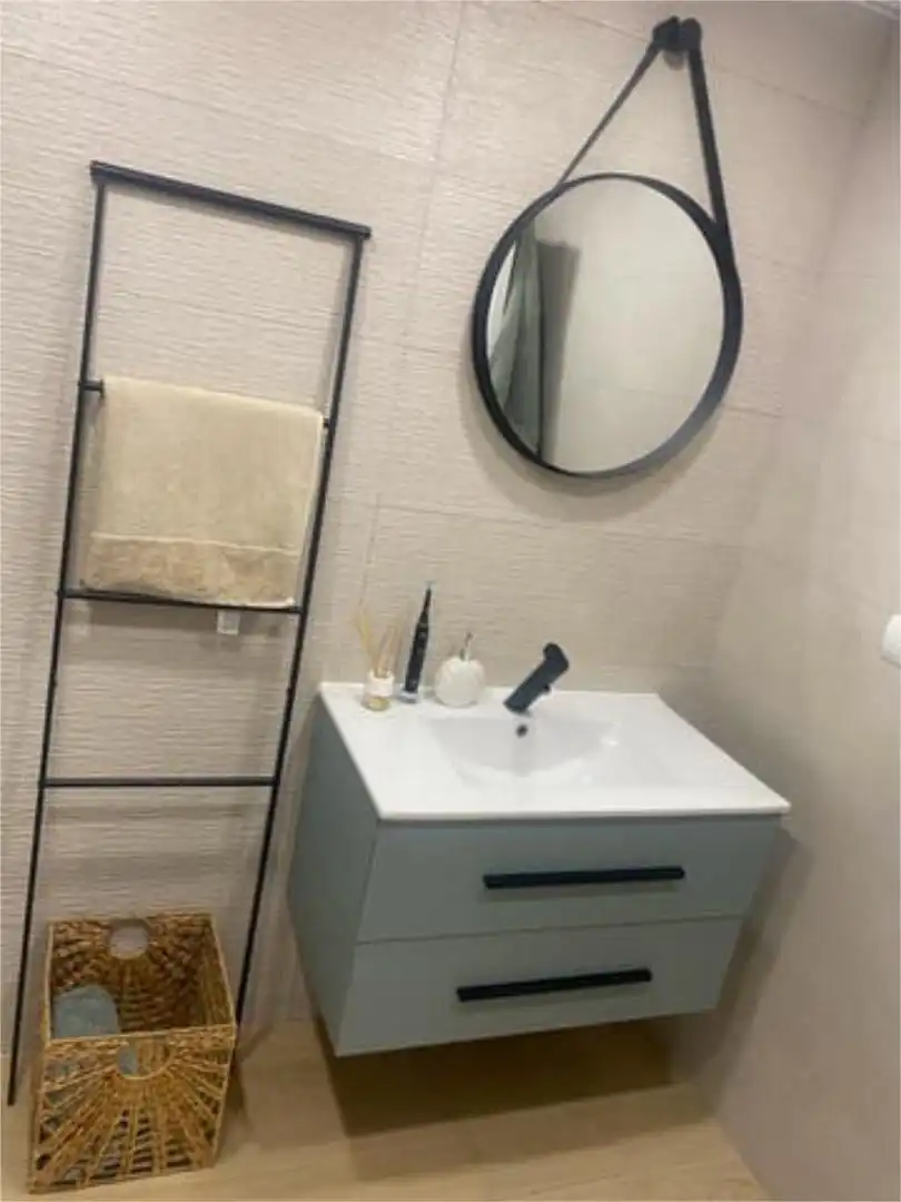 Apartments for rent in Avda. Federico Garcia Lorca - Nueva Estación Autobuses Bathroom of Apartments for rent in Granada with Heating and Furnished