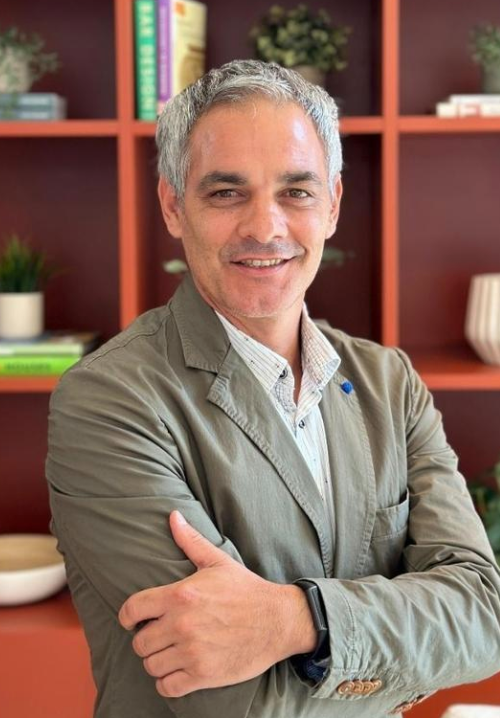Hernan Prado
