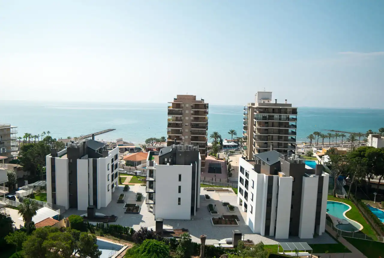 RESIDENCIAL LAS AZALEAS