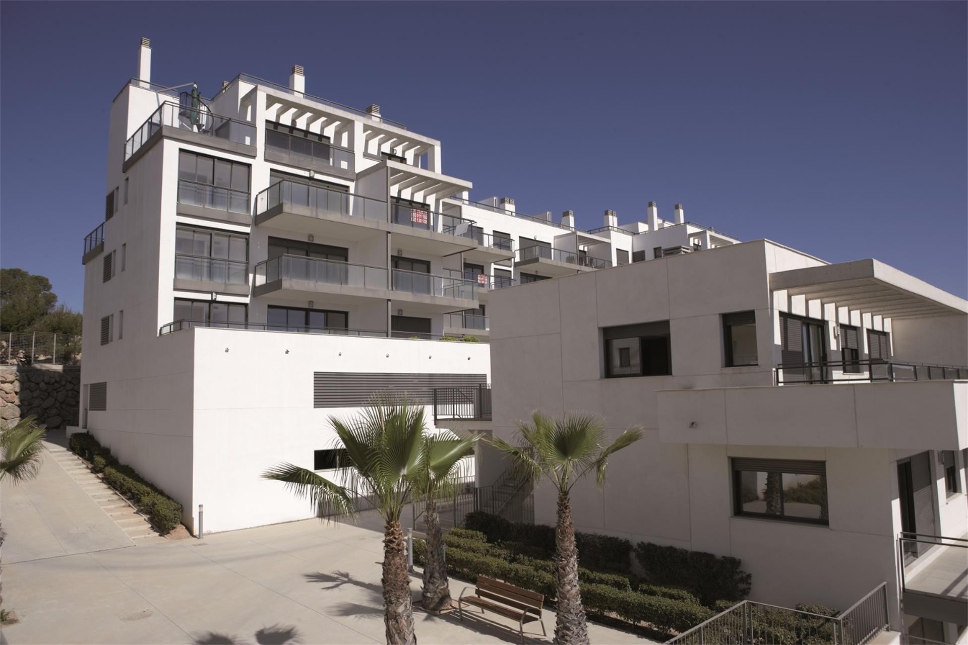 Vista exterior de Apartament en venda en Orihuela amb Aire condicionat, Piscina i Forn