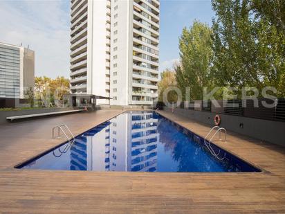 Piscina de Apartament en venda en  Barcelona Capital