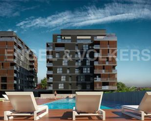 Exterior view of Flat for sale in  Barcelona Capital  with Air Conditioner