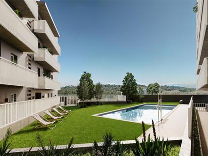 Swimming pool of Flat for sale in Terrassa  with Air Conditioner, Heating and Parquet flooring