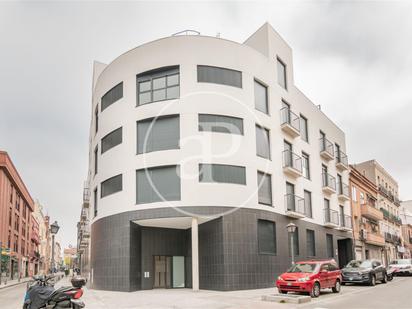 Exterior view of Flat for sale in  Madrid Capital  with Air Conditioner, Heating and Private garden