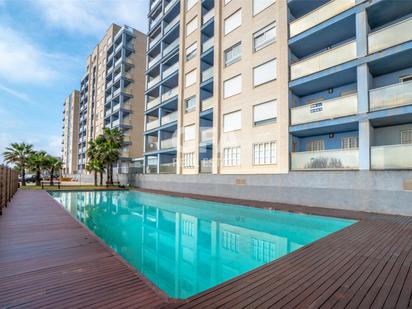 Vista exterior de Apartament en venda en La Manga del Mar Menor amb Terrassa